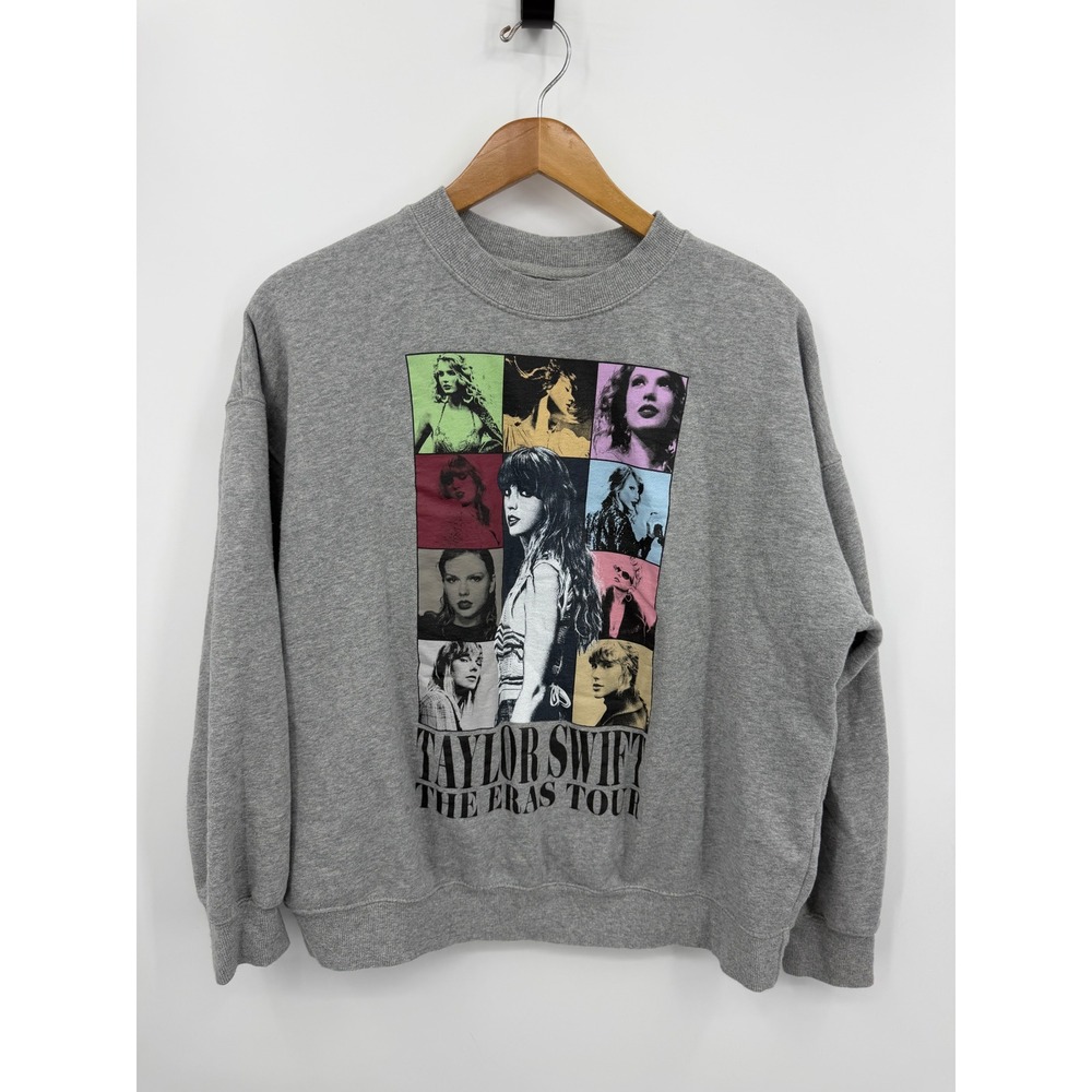 Taylor Swift The Eras Tour Sweatshirt Women M Gray Graphic Crewneck Pullover